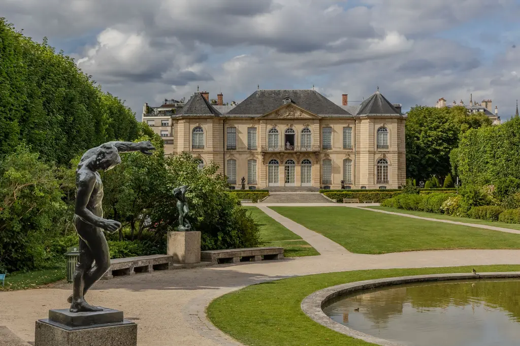 Hôtel particulier et son jardin à la française