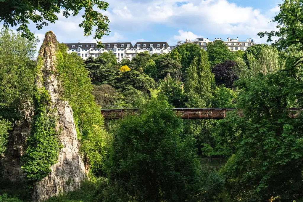 Le parc des Buttes-Chaumont et sa végétation